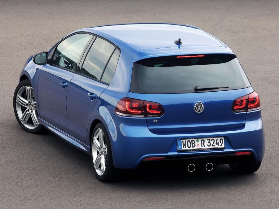  Volkswagen Golf R 2009 года  (фото 17 из 54)